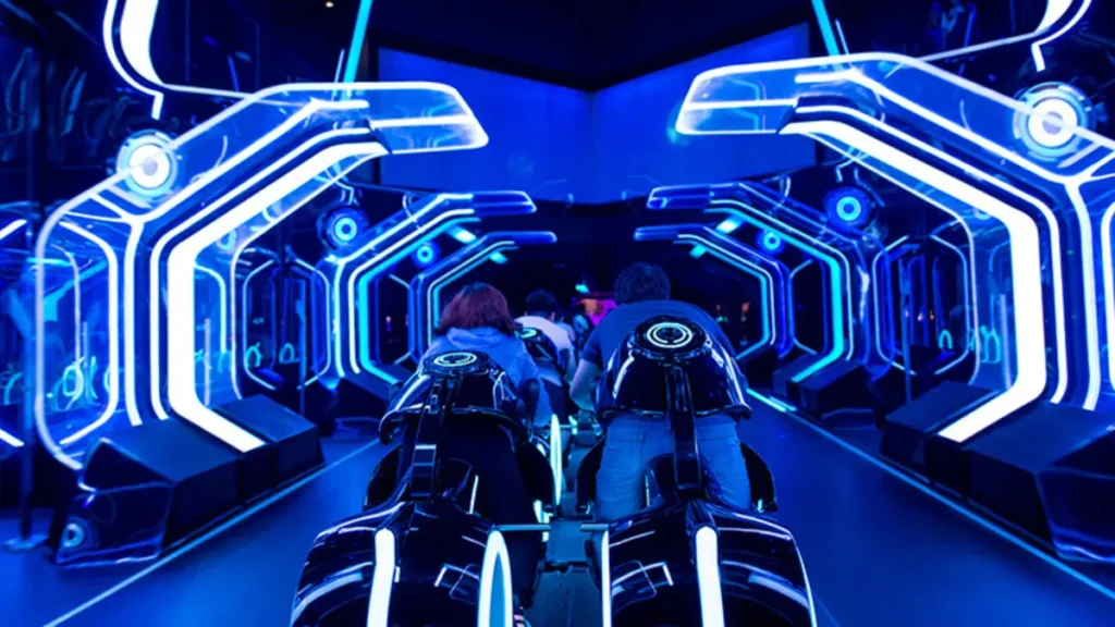 Atracción de Tron en Shanghai Disneyland
